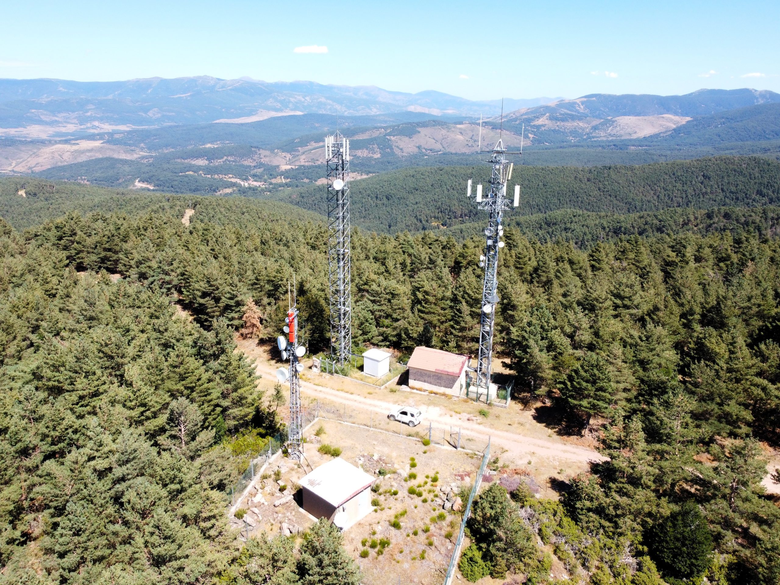 Montajes Eléctricos Castellanos